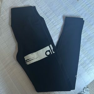 Alo High Rise Black leggings